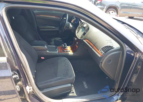 2012 Chrysler 300 from USA, damaged, VIN 2C3CCAAG5CH165360